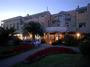 Hotel Palma Pula Exterior photo