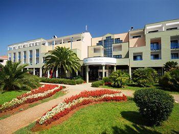 Hotel Palma Pula Exterior photo